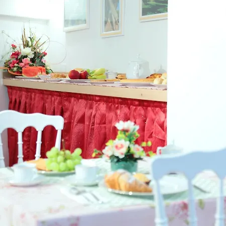 Salvius Bed & Breakfast 4*